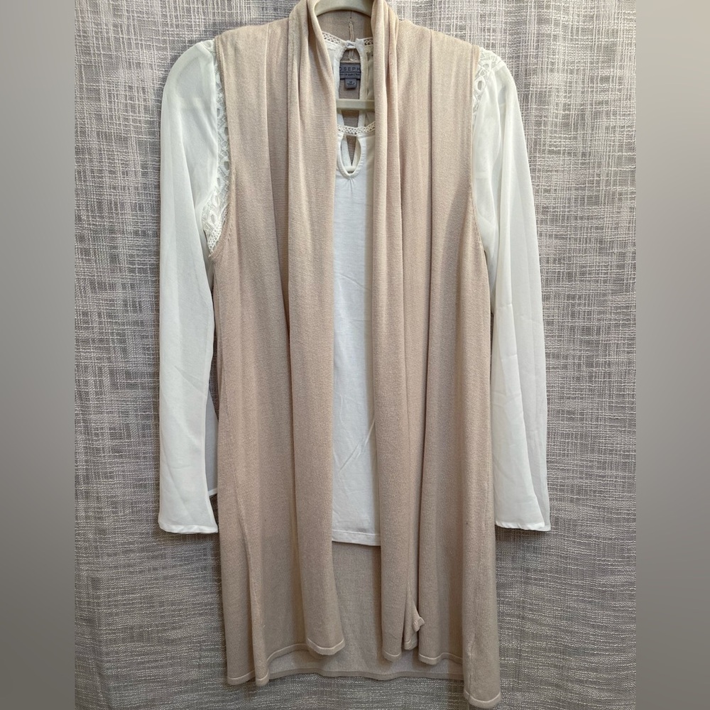 Neutral sweater vest, long sleevless sweater